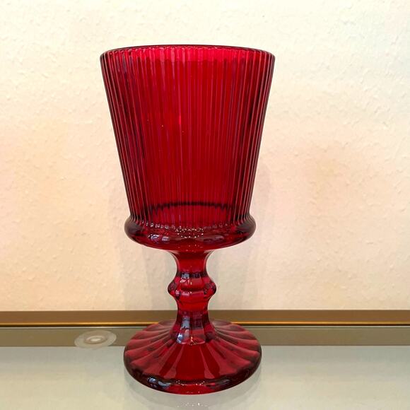 Set of 4 Ruby Red Water Goblets 8in Holiday Wine Glasses NEW - Picture 2 of 10